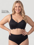 NEW DROP - LIMITED STOCK - Scalloped Push-Up Wireless Jelly Bra