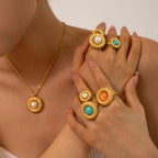 18K Gold Plated Texture Choker Jewelry Set Anniversary Romantic round Shell Pearl Stainless Steel Pendant Necklace