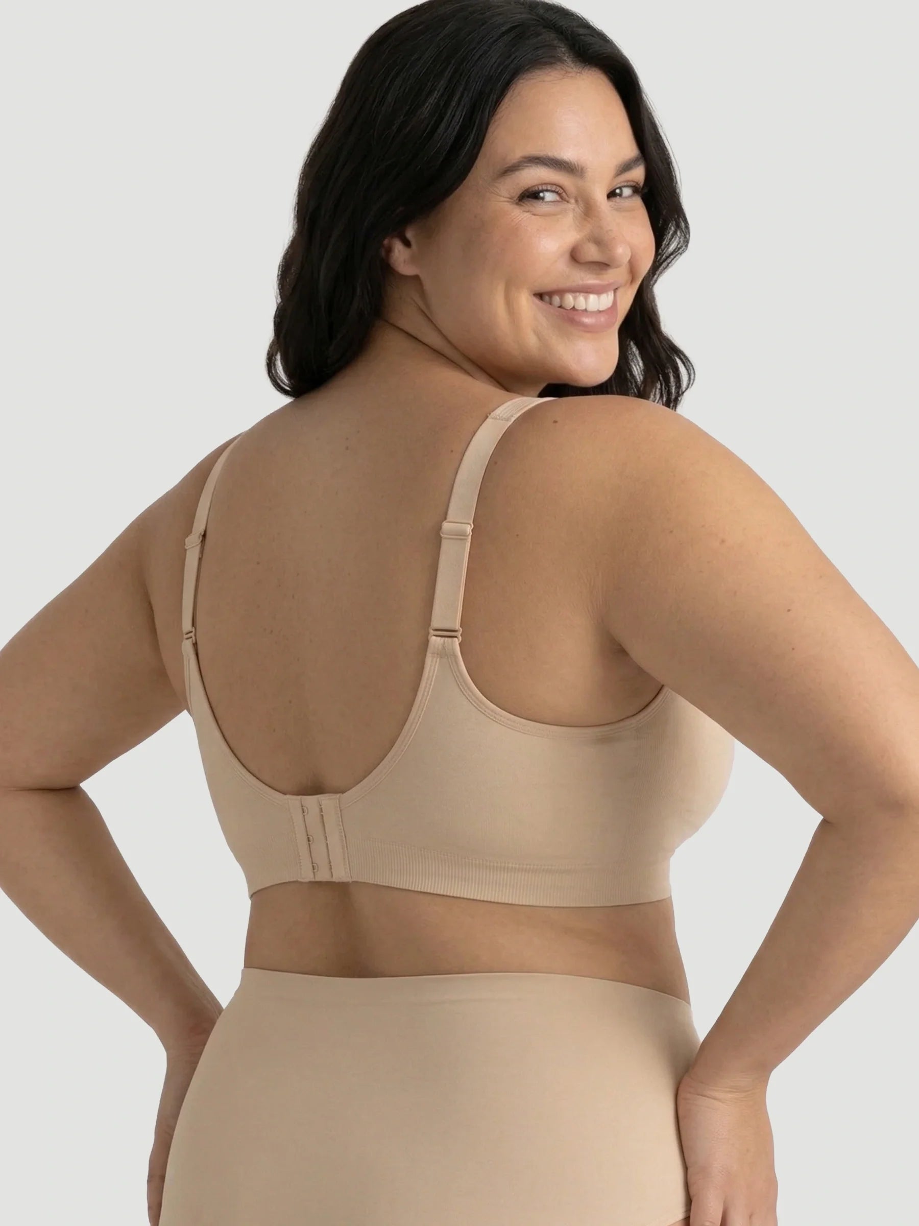 Adjustable Wire Free Shaper Bra (Cups A-FF) + FREE Bra Extender