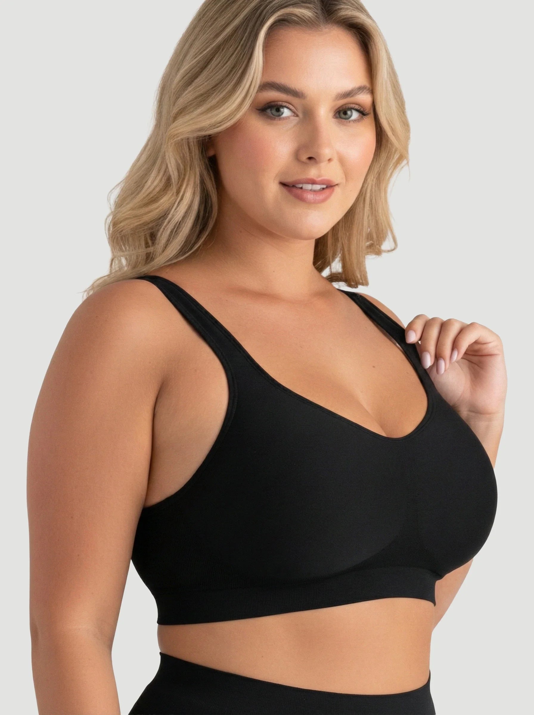 SPECIAL OFFER: Adjustable Wire Free Shaper Bra (Cups A-FF) + FREE Bra Extender 80% OFF