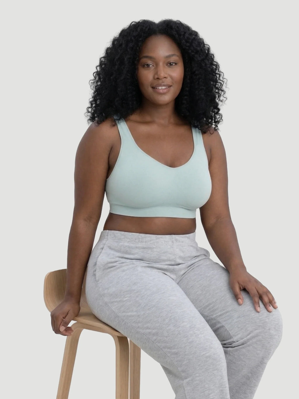 SPECIAL OFFER: Adjustable Wire Free Shaper Bra (Cups A-FF) + FREE Bra Extender 80% OFF