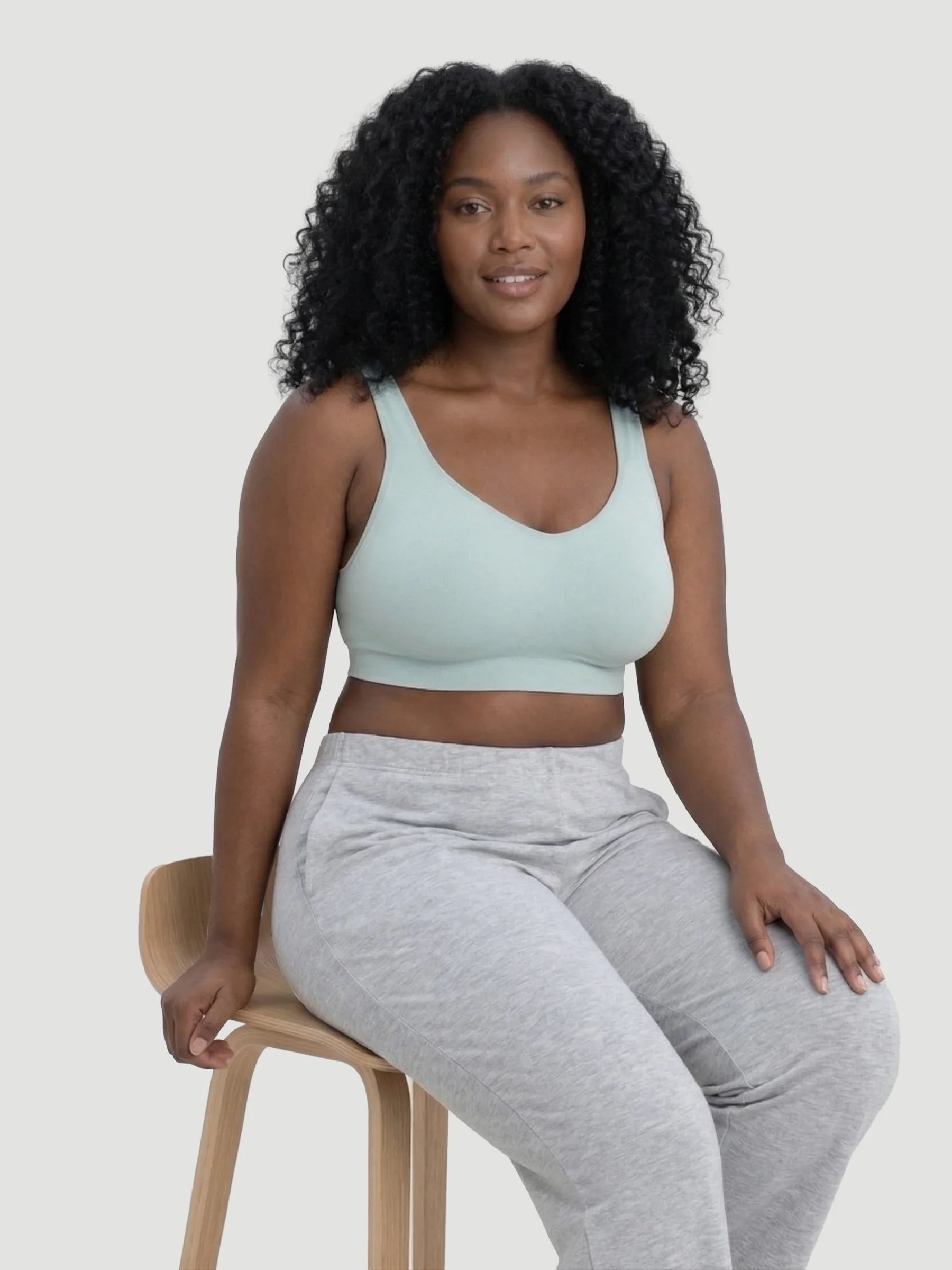 SPECIAL OFFER: Adjustable Wire Free Shaper Bra (Cups A-FF) + FREE Bra Extender 80% OFF