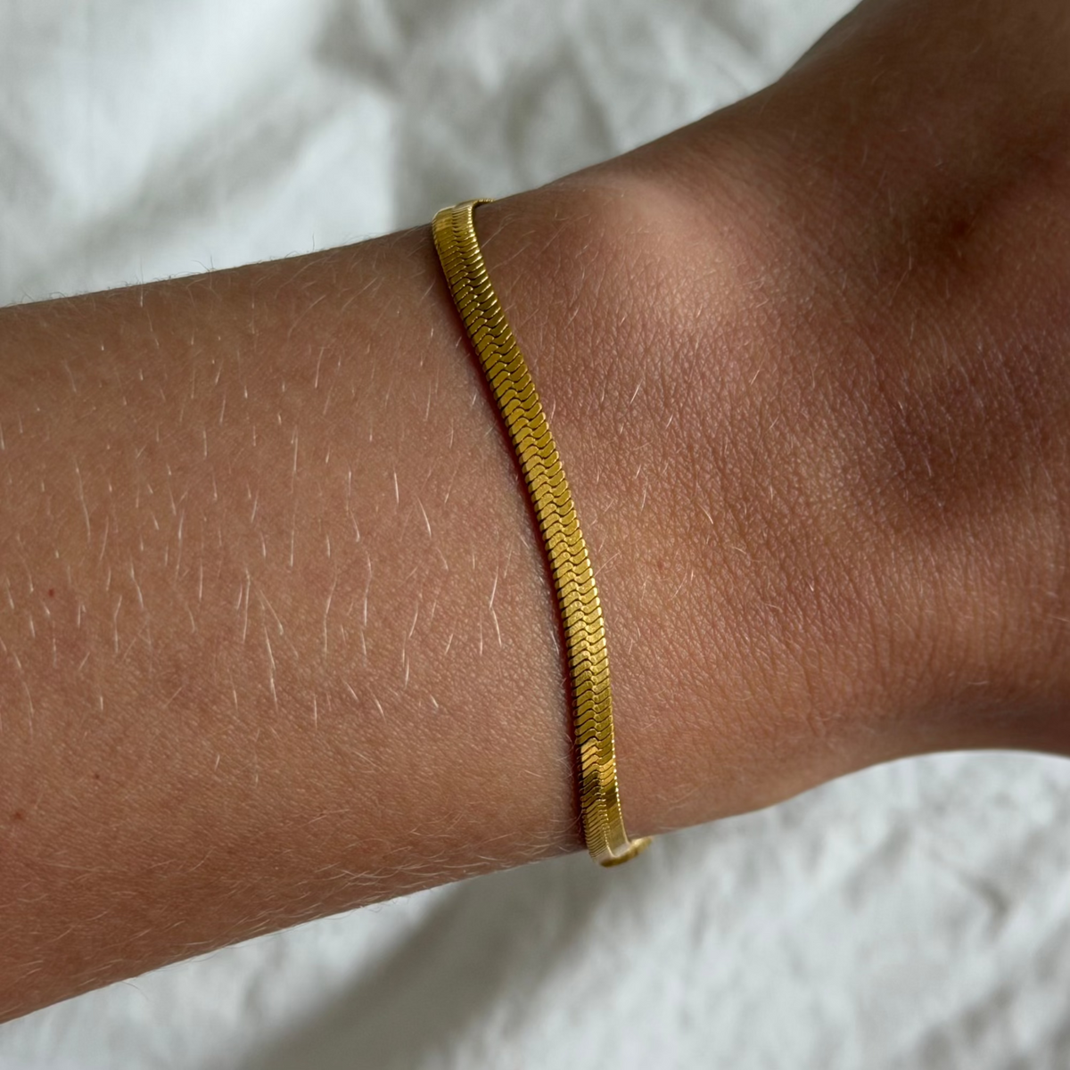 Shining Snake Bracelet