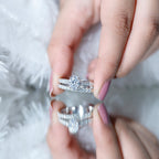 Oval Shaped 1 Carat Lab Grown Diamond Bridal Ring Set with IGI Certificate
