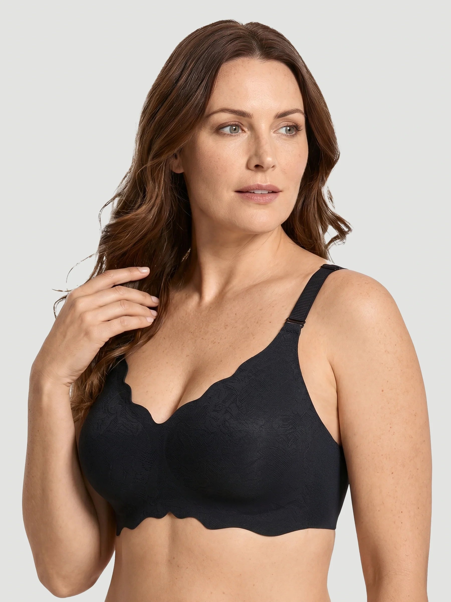 NEW DROP - LIMITED STOCK - Scalloped Push-Up Wireless Jelly Bra