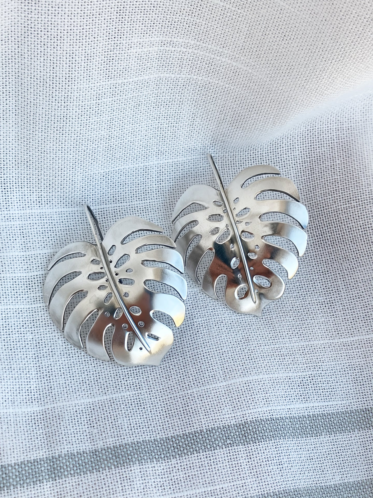 Monstera Earrings in Sterling Silver - Large