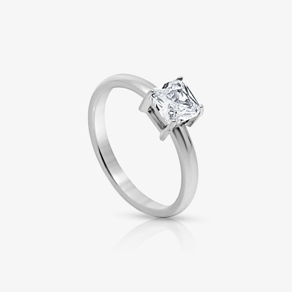 Red Carpet Ring