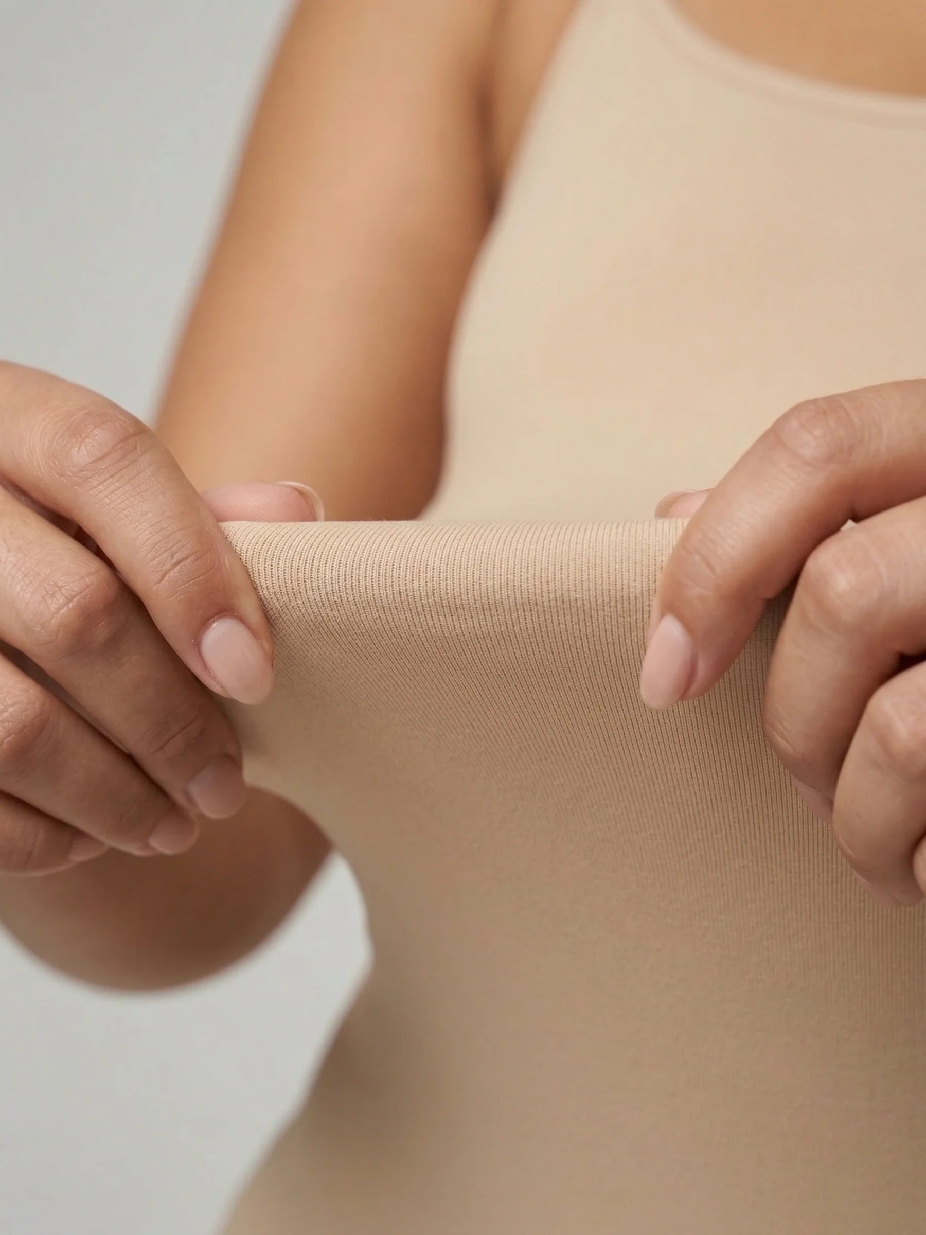 Daily Shaping Scoop Neck Cami