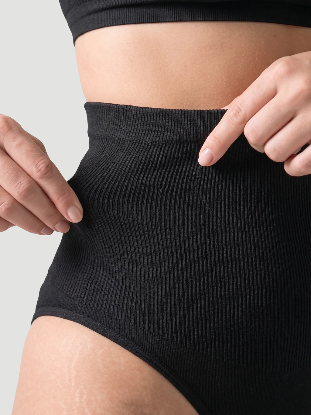 High Waisted Shaping Thong